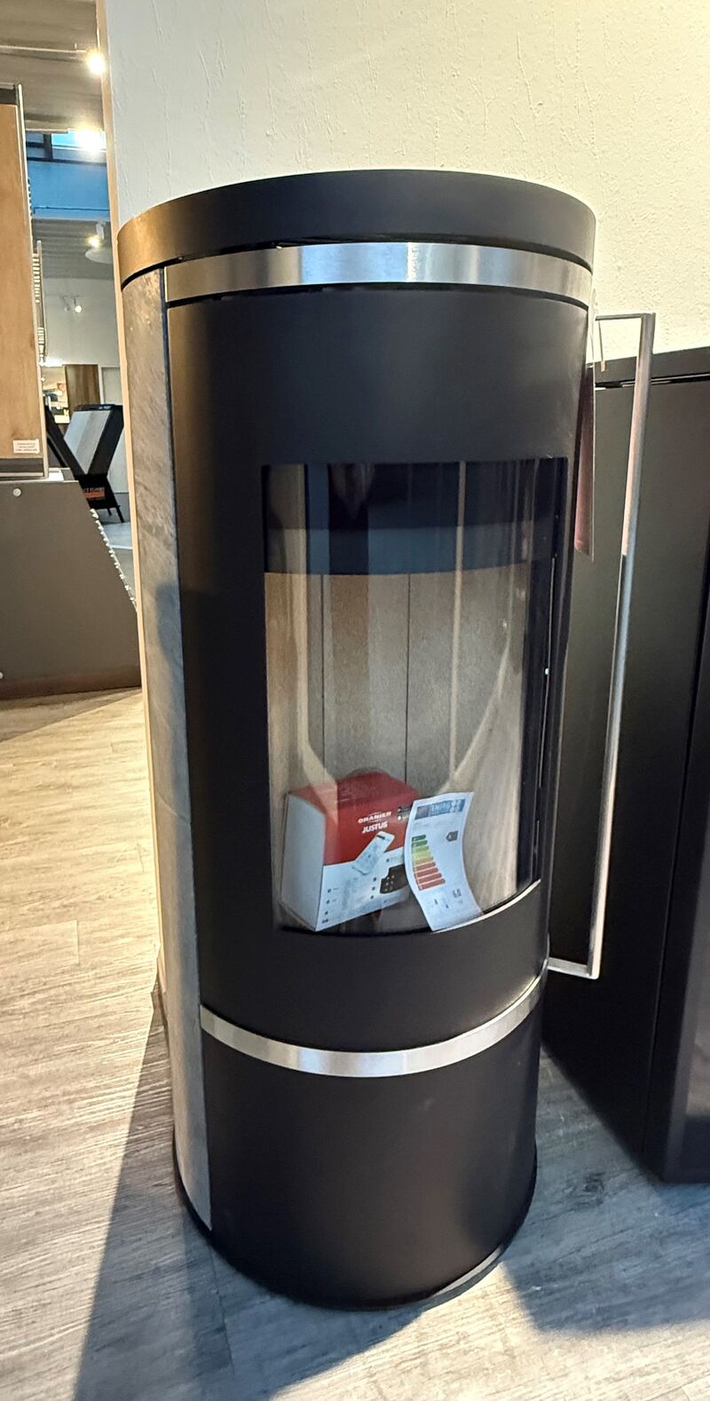 (30) Oranier Carus 2.0 Pelletofen (Stahl-Schwarz, Speckstein).jpg